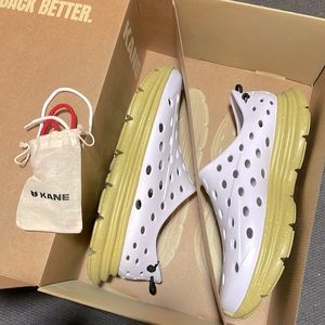 New Kane shoes US M13 width